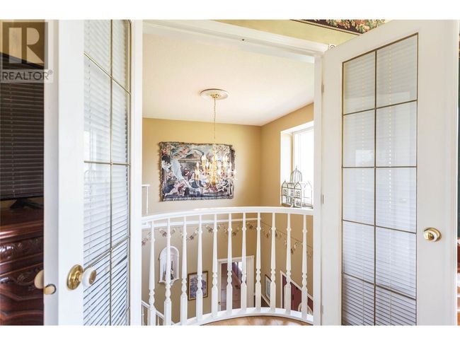 6655 Cosens Bay Rd, House other with 7 bedrooms, 5 bathrooms and 8 parking in Coldstream BC | Image 33