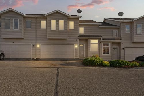 706 1st St Nw, New Prague, MN, 56071-4603 | Card Image