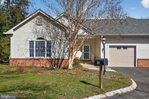 13 Birchwood Ct, PRINCETON, NJ, 08540-5041 | Card Image