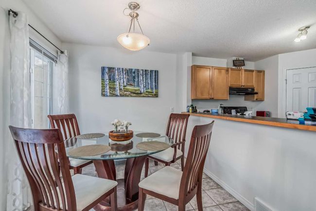 109 Hidden Creek Rise Nw, Home with 3 bedrooms, 2 bathrooms and 2 parking in Calgary AB | Image 12