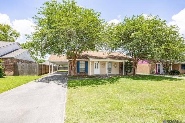2014 E Catalpa St, House other with 3 bedrooms, 2 bathrooms and 2 parking in Gonzales LA | Image 25