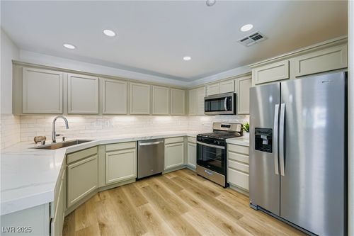 7609 Seda Ct, Las Vegas, NV, 89149-0607 | Card Image