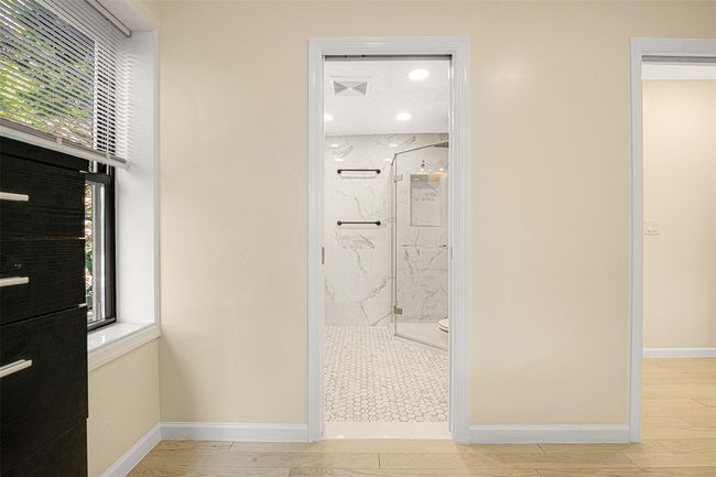 APT-1D - 72 110 Th St, Home with 3 bedrooms, 2 bathrooms and null parking in Forest Hills NY | Image 21