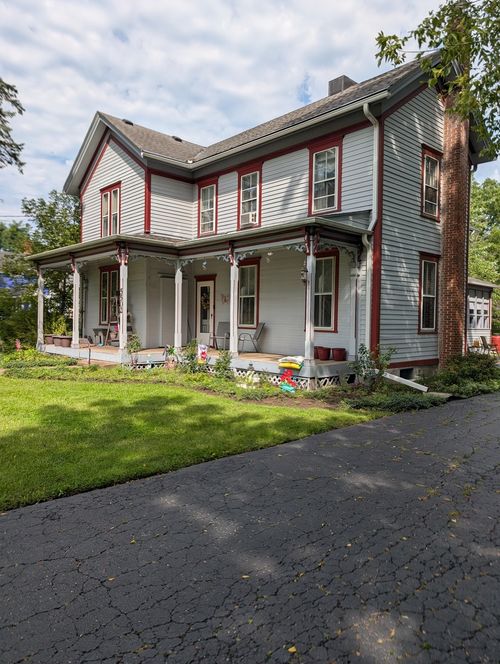 5502 Kenosha St, Richmond, IL, 60071-9671 | Card Image