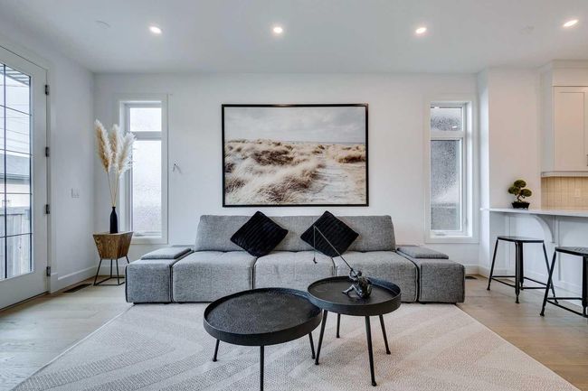 18 27 Avenue Sw, House other with 4 bedrooms, 4 bathrooms and 2 parking in Calgary AB | Image 14