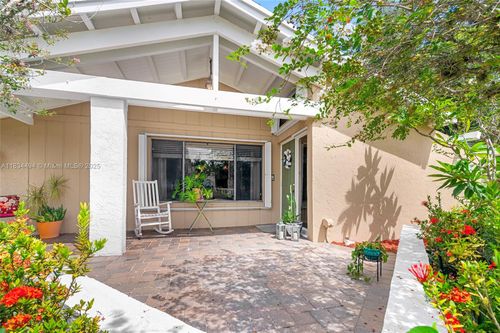 5001 Sw 11th Cir, Margate, FL, 33068-4057 | Card Image