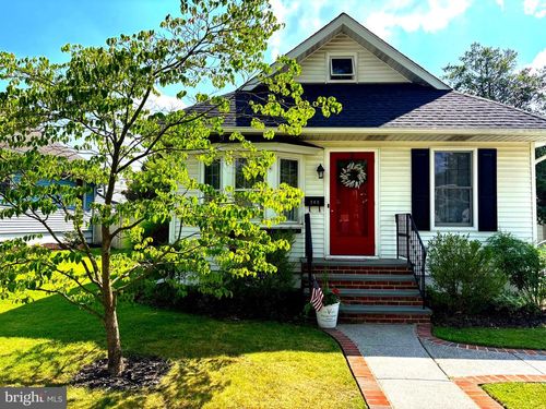 140 S Davis Ave, AUDUBON, NJ, 08106-1004 | Card Image