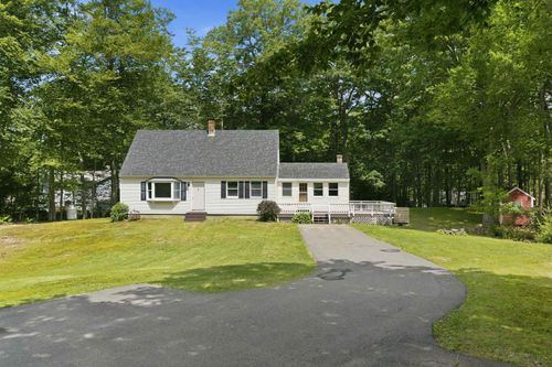 5 Council Tree Ln, Wolfeboro, NH, 03894-4301 | Card Image