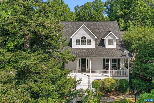 690 Page St, SCOTTSVILLE, VA, 24590-3124 | Card Image