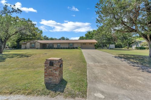 503 N Casa Grande Cir, Duncanville, TX, 75116-2909 | Card Image