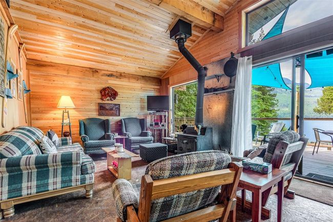 41072 Gold River Hwy, House other with 5 bedrooms, 1 bathrooms and 6 parking in Campbell River BC | Image 4