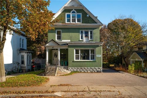 d-upper-98 Church St, Kitchener, ON, N2G2S2 | Card Image