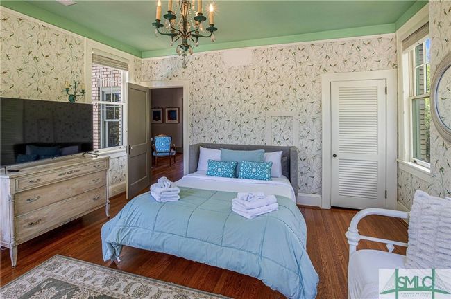 624 E Victory Dr, House other with 8 bedrooms, 5 bathrooms and null parking in Savannah GA | Image 24