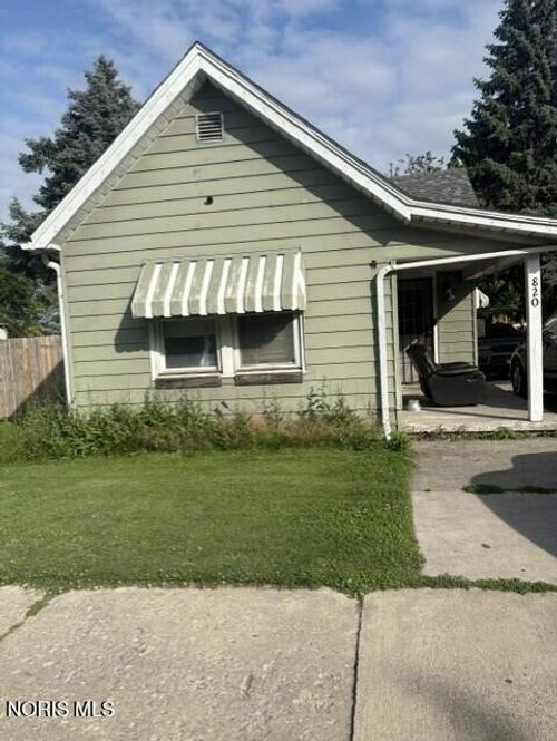 820 Stillman St, Toledo, OH, 43605-3179 | Card Image