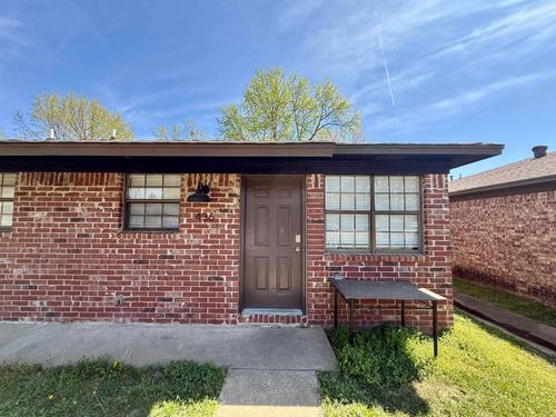 436 Helen St, Conway, AR, 72034-6174 | Card Image