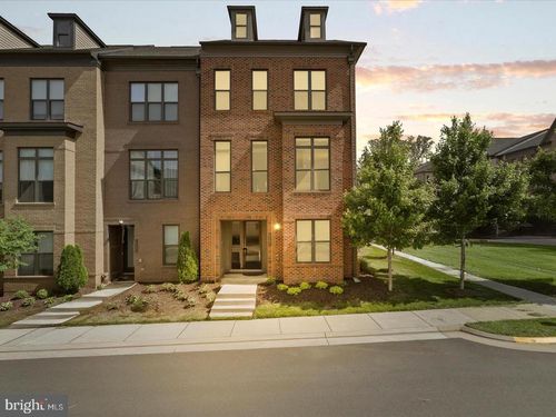 12293 Sessile Cmns, FAIRFAX, VA, 22030-6817 | Card Image