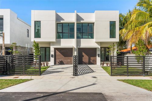 2730 31st Ave, Miami, FL, 33133-2924 | Card Image