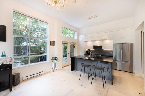 5952 Chancellor Mews, Vancouver, BC, V6T2L5 | Card Image