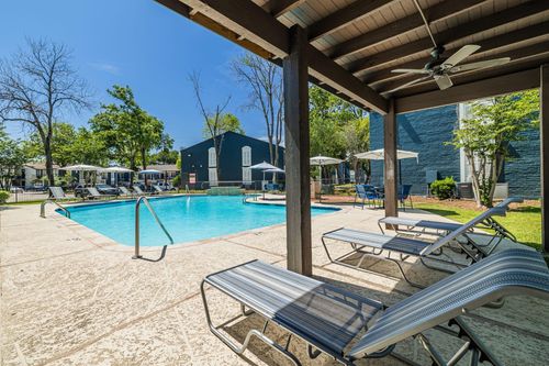 1011-1-200 Hallow Tree Lane, Houston, TX, 77090 | Card Image