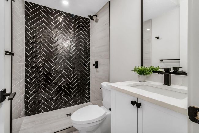 2118 Victoria Cres Nw, House other with 4 bedrooms, 4 bathrooms and 2 parking in Calgary AB | Image 41