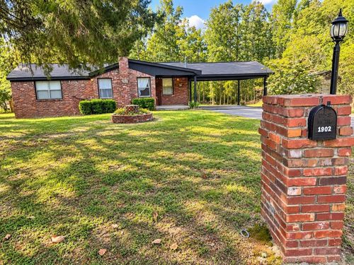 1902 Red Wagon Rd, Traskwood, AR, 72167-8518 | Card Image
