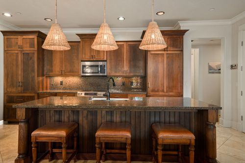 b111-2373 Hoohu Rd, KOLOA, HI, 96756-9554 | Card Image