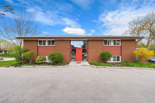 111 Conroy Crescent, Guelph, ON, N1G2V5 | Card Image