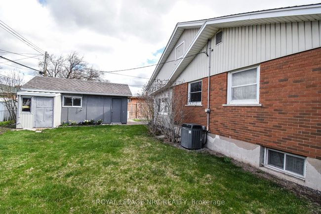 13 Westmount Cres, House other with 4 bedrooms, 2 bathrooms and 3 parking in Welland ON | Image 38