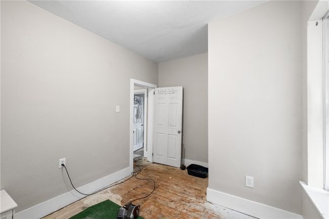 1045 Park Ave, House other with 4 bedrooms, 2 bathrooms and null parking in East Mc Keesport PA | Image 25