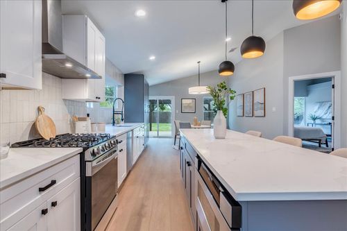 802 Brook Meadow Trl, Cedar Park, TX, 78613-4245 | Card Image