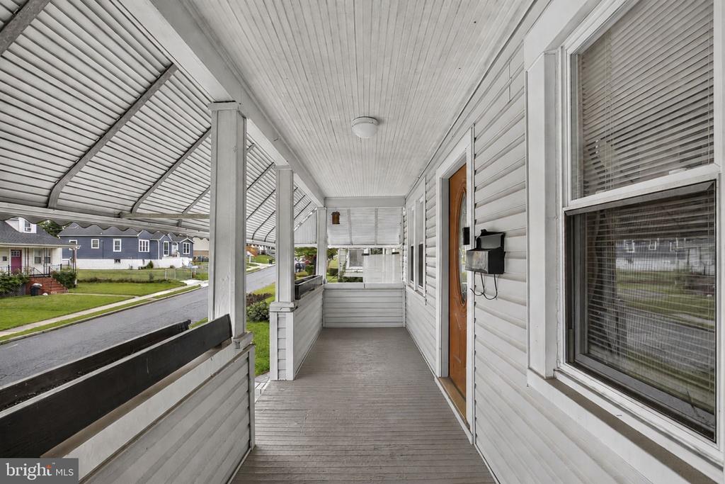 Residential in CATONSVILLE 3
