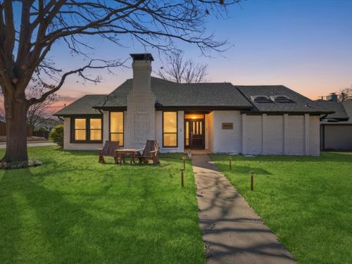 9105 Bryson Dr, Dallas, TX, 75238-2967 | Card Image