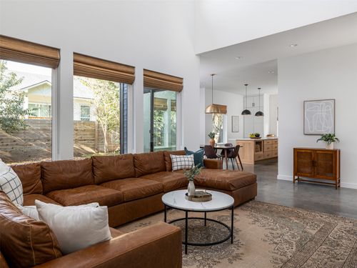 18206 Fair Ln, Jonestown, TX, 78645-2240 | Card Image