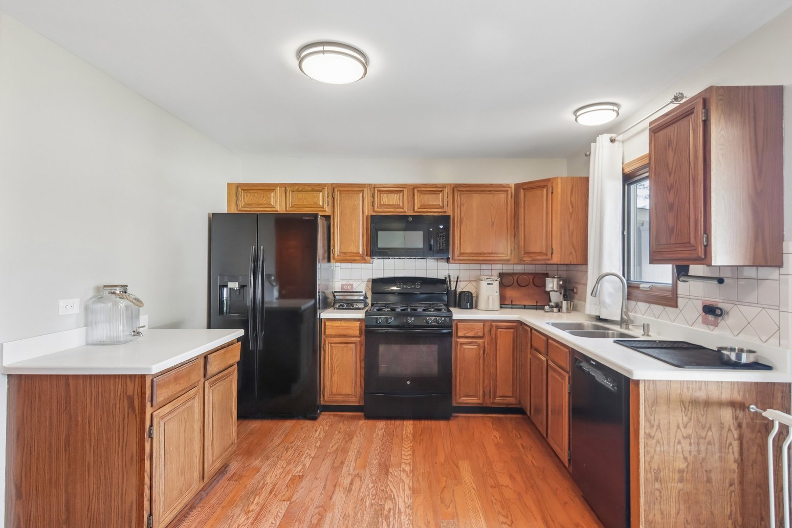 Residential in Round Lake Beach 4