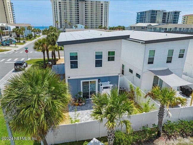 1302 2 Nd St S, House other with 4 bedrooms, 3 bathrooms and null parking in JACKSONVILLE BEACH FL | Image 30