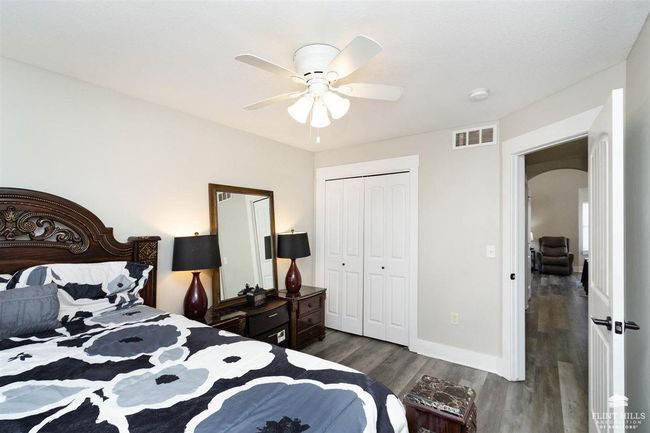 812 Fossilridge Dr, House other with 5 bedrooms, 3 bathrooms and null parking in Manhattan KS | Image 17