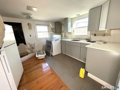 540 N Main St, Norwich, CT, 06360-3252 | Card Image