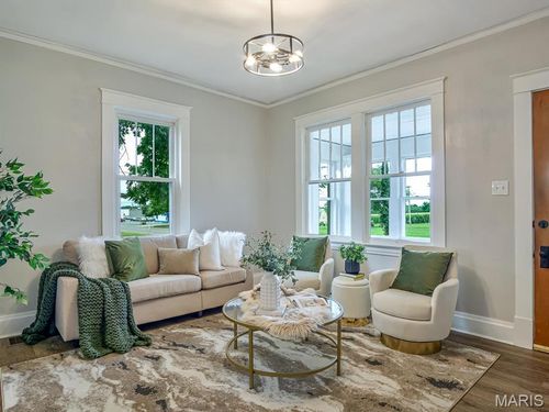 611 Market St, Waterloo, IL, 62298-1013 | Card Image