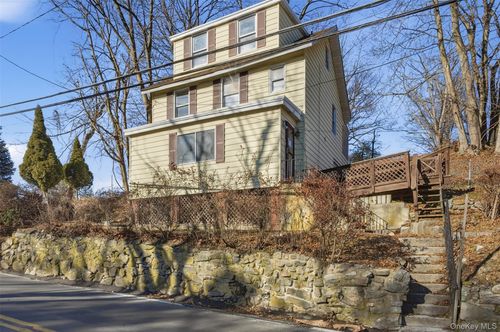 37 Wayne Ave, Stony Point, NY, 10980-2802 | Card Image