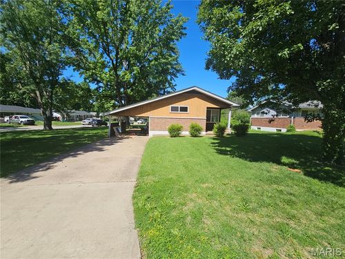 9731 Lanier Dr, Saint Louis, MO, 63136-5459 | Card Image
