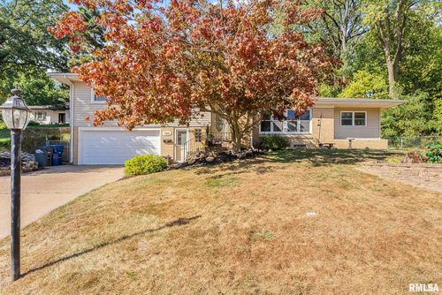 740 Mississippi Blvd, Bettendorf, IA, 52722-4708 | Card Image