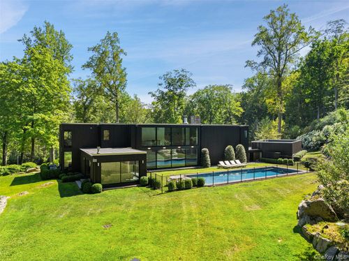 147 Mianus River Rd, Bedford, NY, 10506-1808 | Card Image