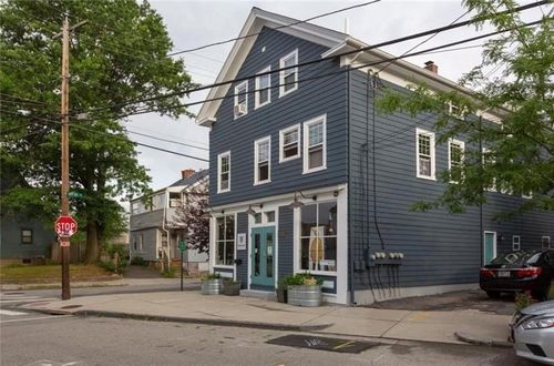 2f-186 Carpenter St, Providence, RI, 02903-3047 | Card Image