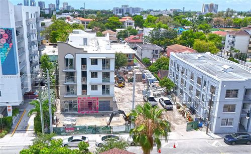 650 Sw 1st St, Miami, FL, 33130-1204 | Card Image