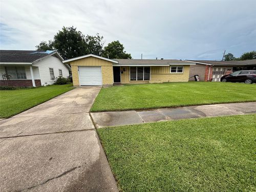 1001 Orrel Dr, Pasadena, TX, 77503-2101 | Card Image