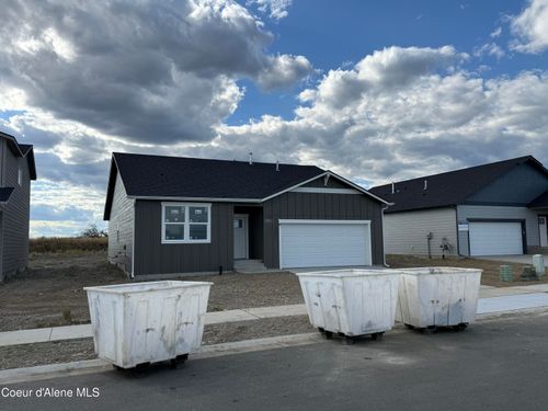 3279 N Corvus St, Post Falls, ID, 83854-3810 | Card Image