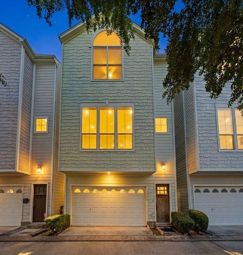 1240 Prince St, Houston, TX, 77008-6408 | Card Image