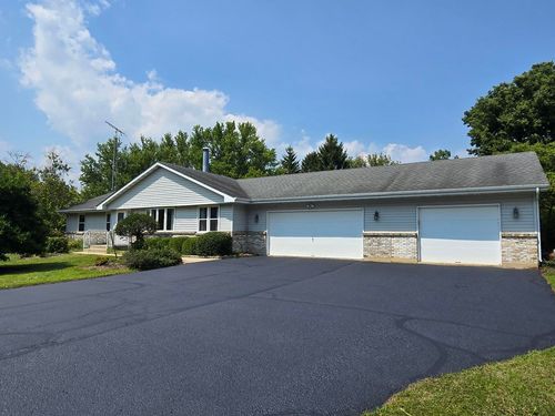 6918 Saladino Dr, Roscoe, IL, 61073-9264 | Card Image