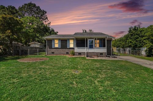 704 Wendy Ln, Conway, SC, 29526-8163 | Card Image