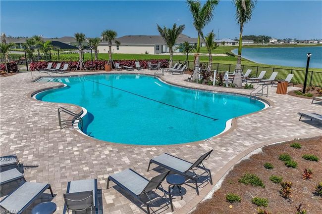 511 Spring Hill Lake Loop, House other with 3 bedrooms, 3 bathrooms and 2 parking in CAPE CORAL FL | Image 23